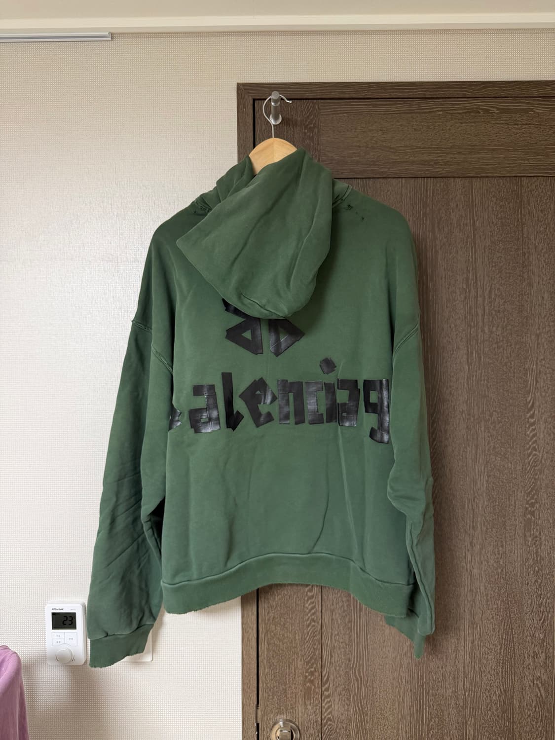 (M) 발렌시아가 뉴 테이프 타입 라지핏 포켓 후디 다크그린 상품이미지7