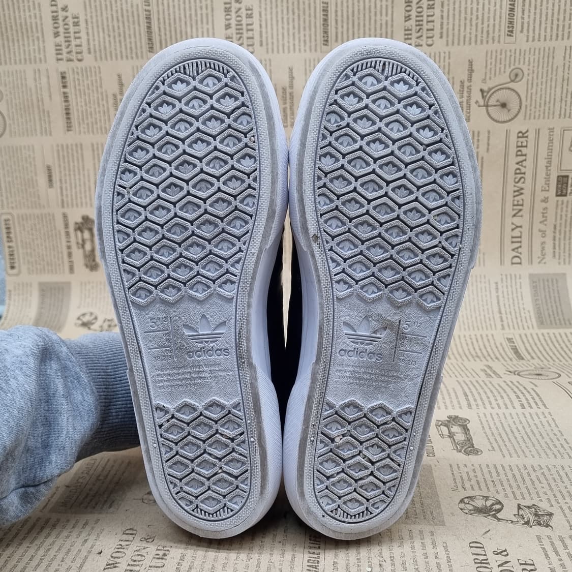 아디다스 아바카 검흰 여성스니커즈240  상품이미지3