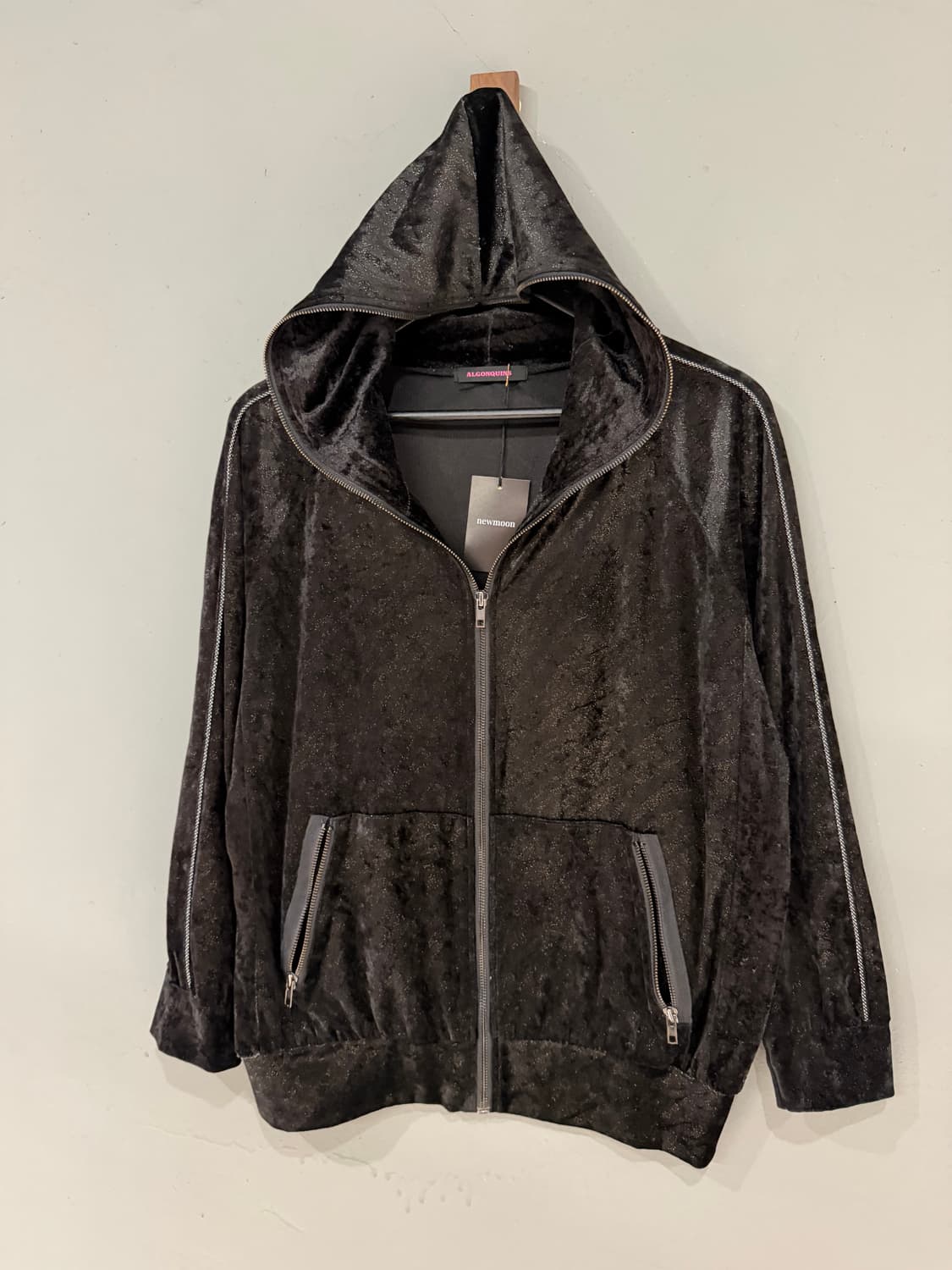 Algonquins printing velvet hood zip-up 상품이미지7
