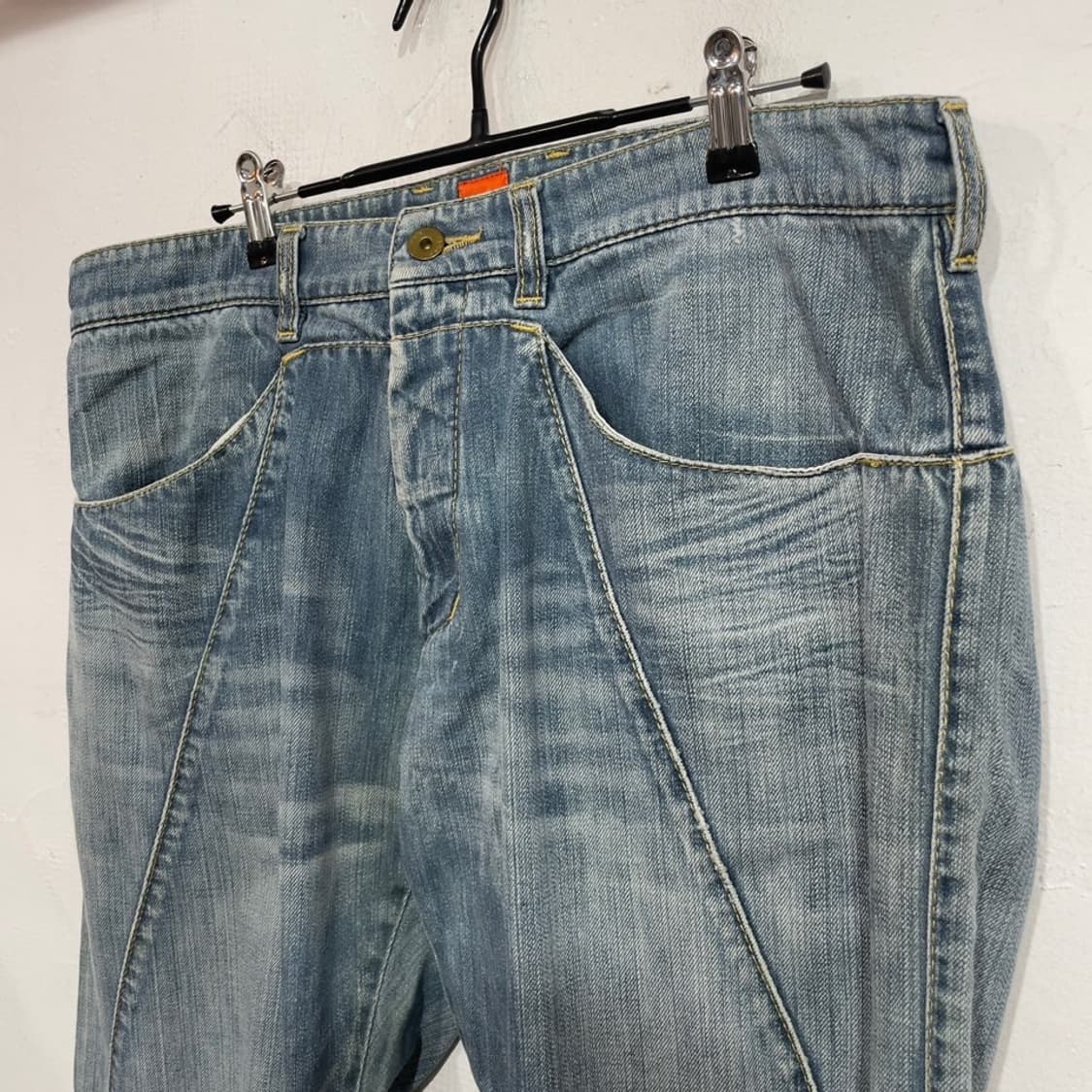 보스 워싱 디테일 데님 팬츠 상품이미지4