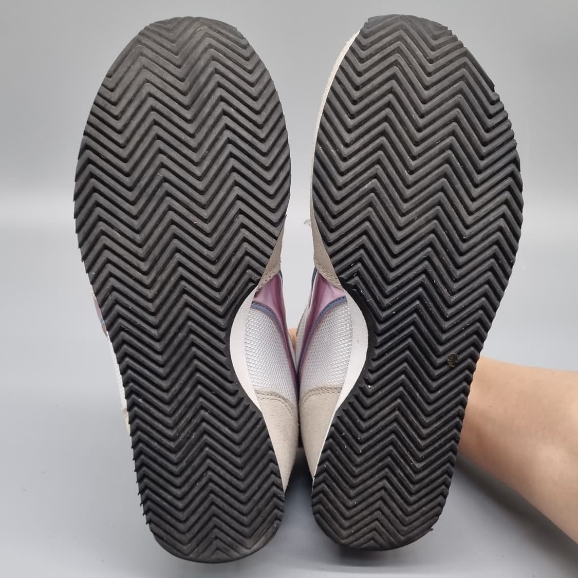 디아도라 심플런 여성운동화235 상품이미지3