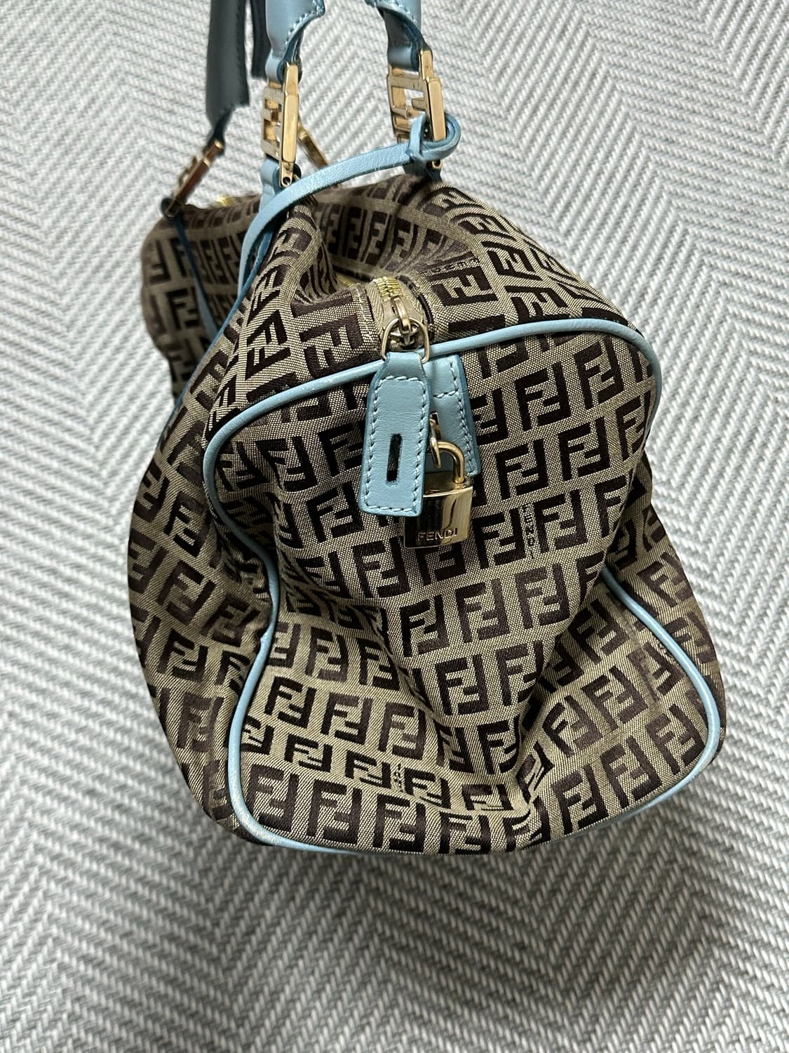 펜디 쥬카 보스턴백 상품이미지2