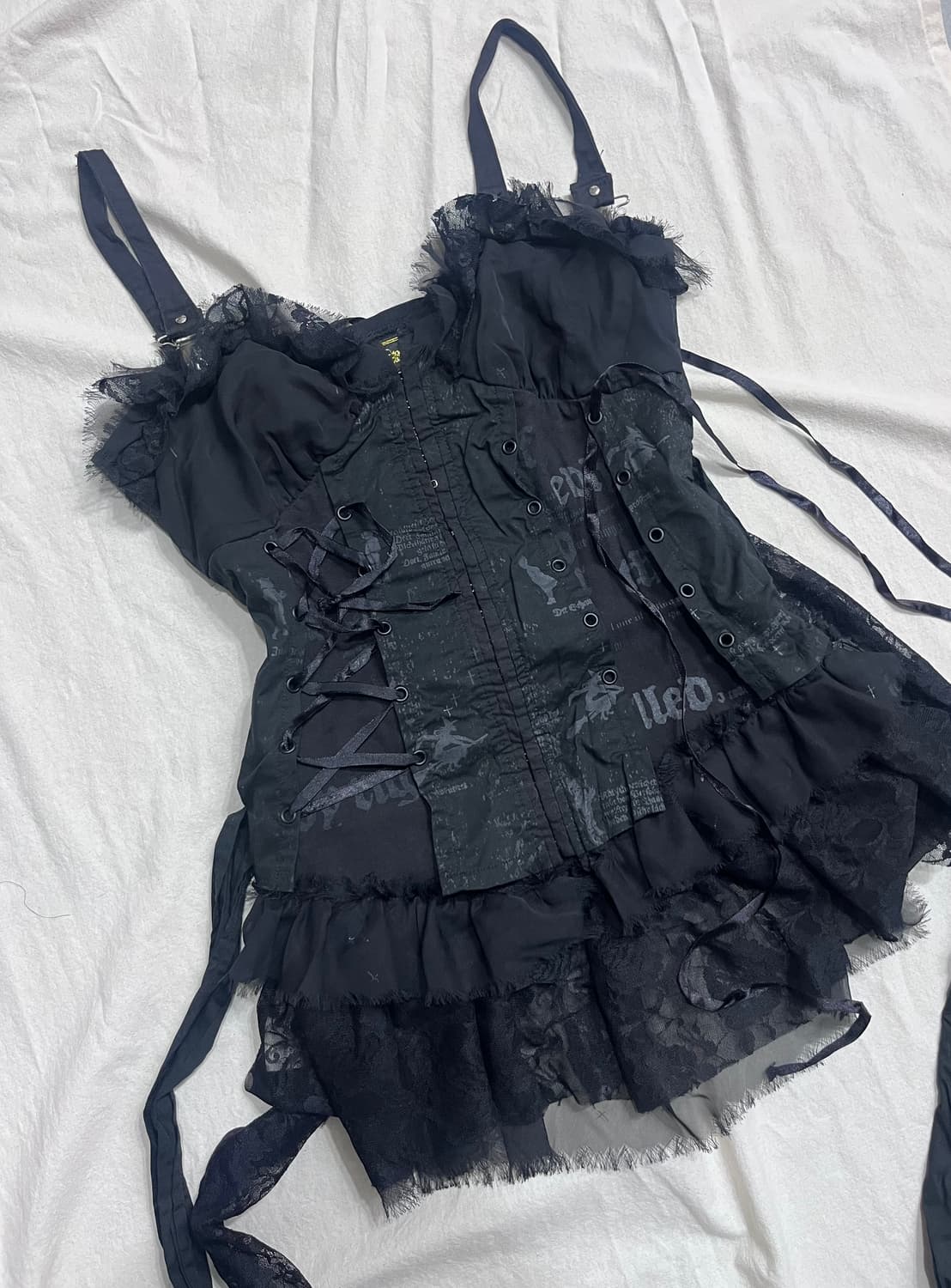 에이치나오토 그런지 레이스 탑  상품이미지1