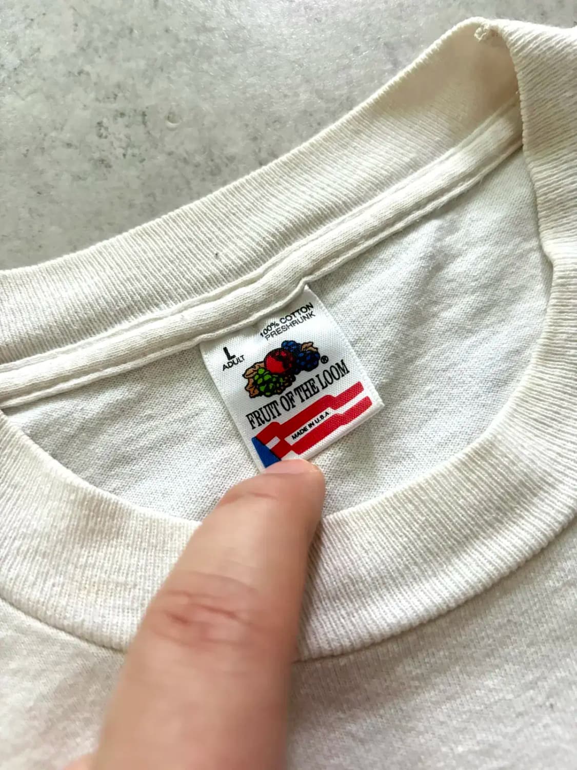 Early 90's Fruit Of The Loom 빈티지 티셔츠 100 상품이미지9
