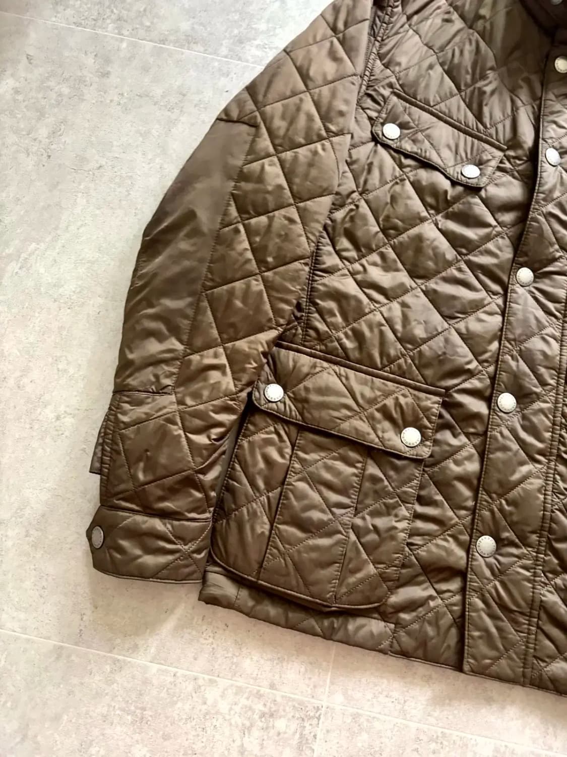 바버 인터네셔널 Ariel 퀼팅 자켓 L(100~103) 상품이미지4