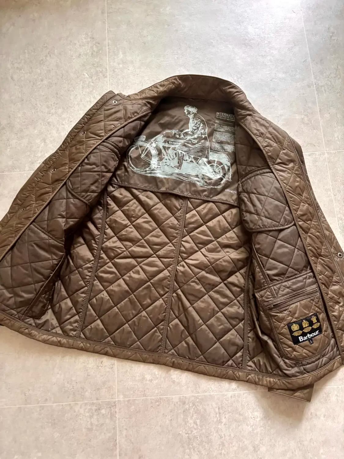 바버 인터네셔널 Ariel 퀼팅 자켓 L(100~103) 상품이미지9