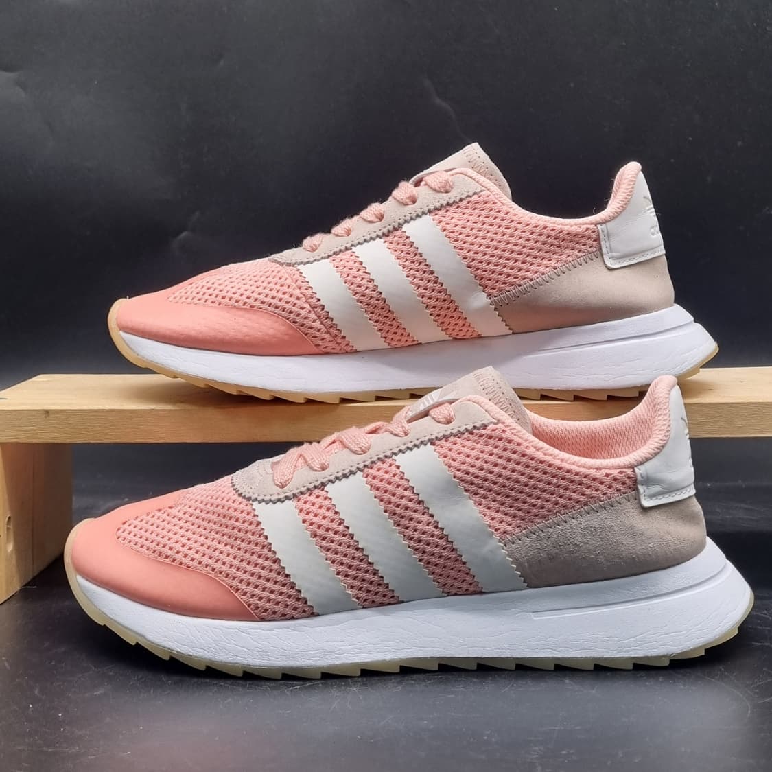 아디다스 플레시백 핑크런닝화 240 상품이미지1