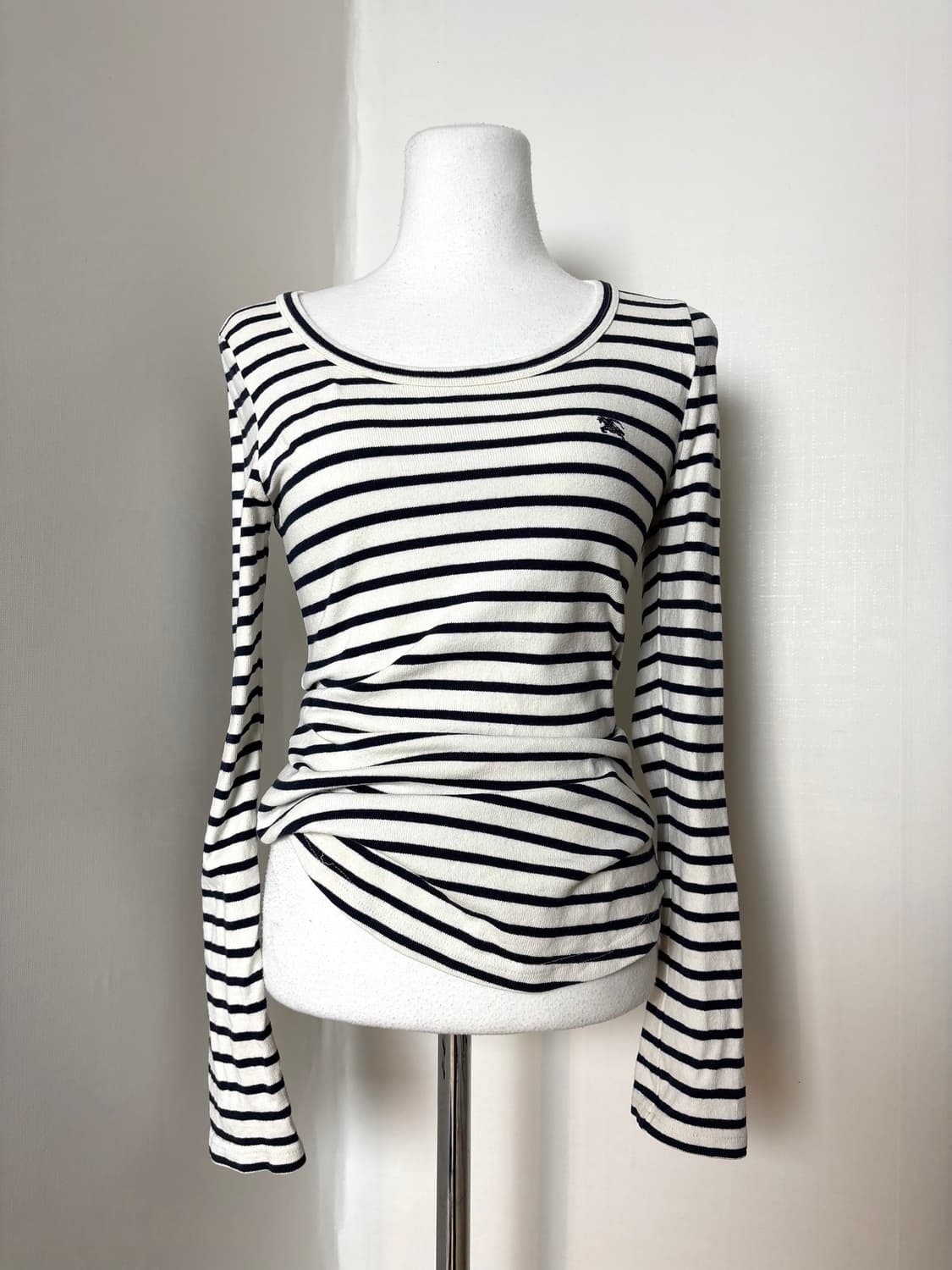 버버리 단가라 롱슬리브 상품이미지1