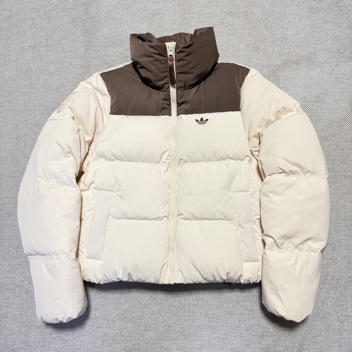 아디다스 오리지널 로고 숏패딩 자켓 상품이미지1