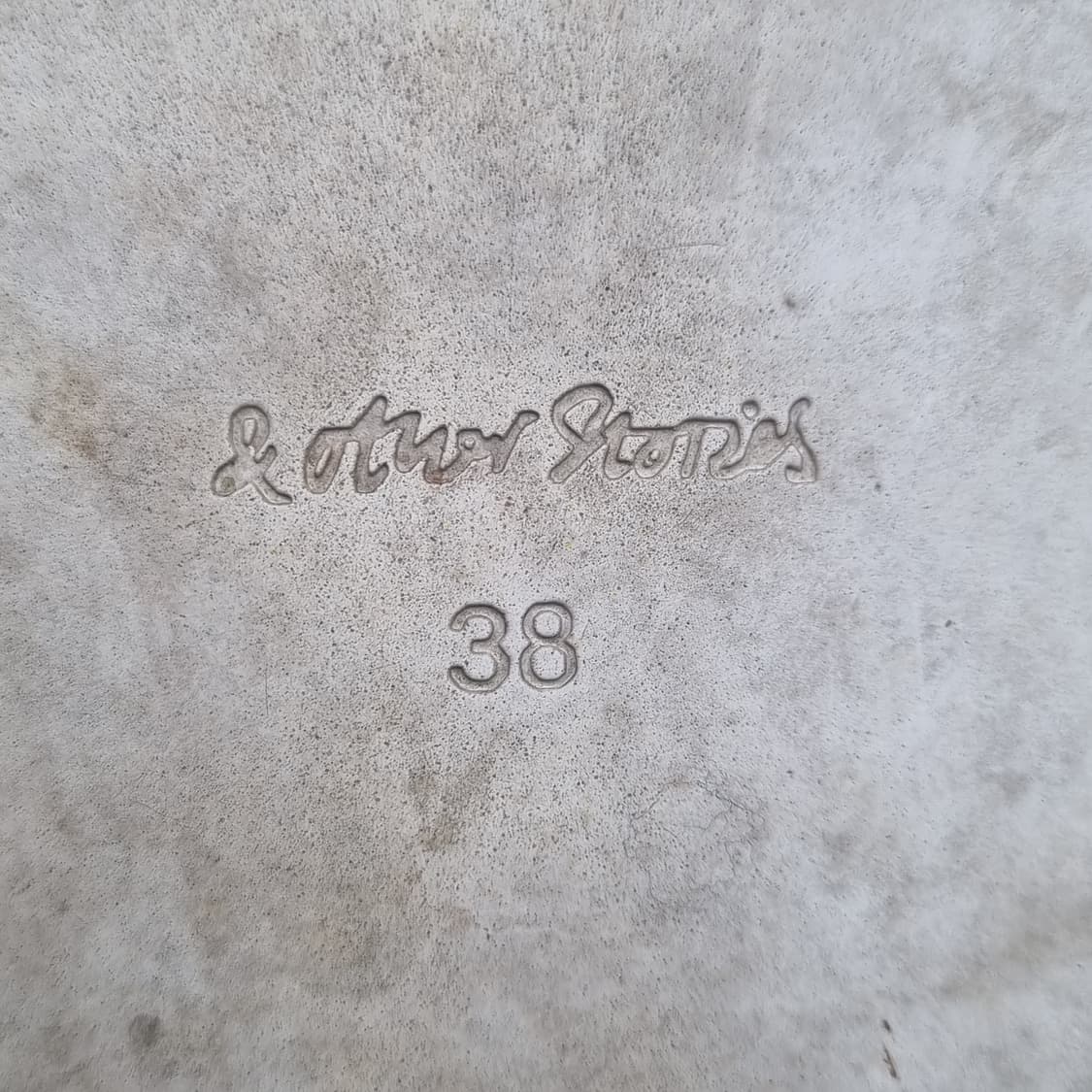 앤 아더스토리 펀칭 슬립온  250 상품이미지6