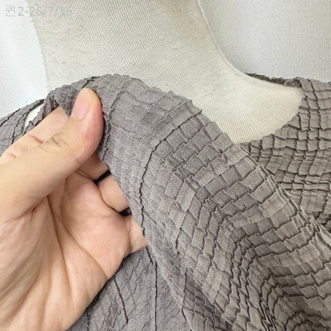 플리츠미 여자 스판짱 주름 롱티셔츠 원피스 FREE 
 상품이미지5