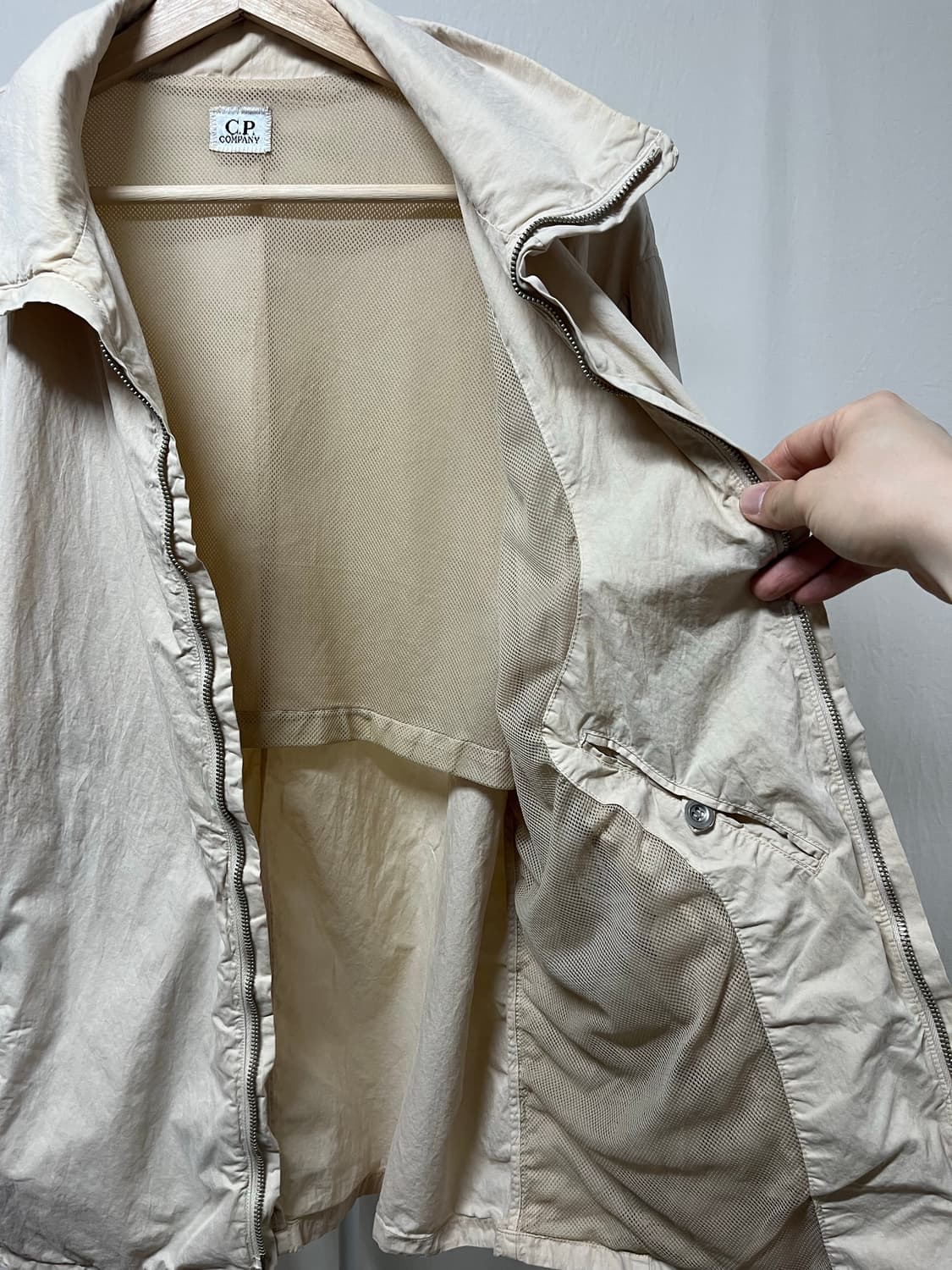 c.p. company nylon zipup blouson 상품이미지6