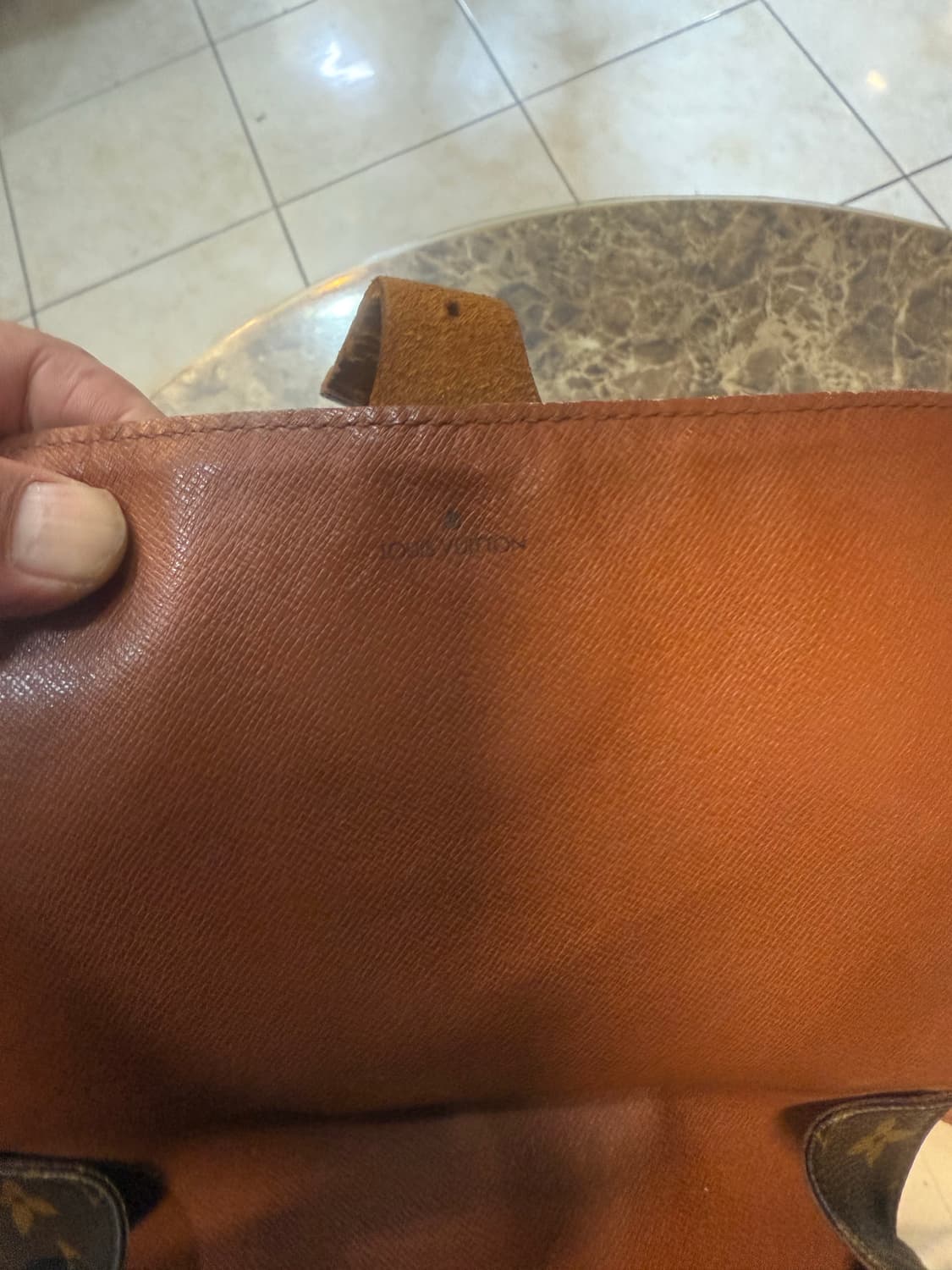 정품 루이비통 카트시에르 크로스백 팝니다 상품이미지8