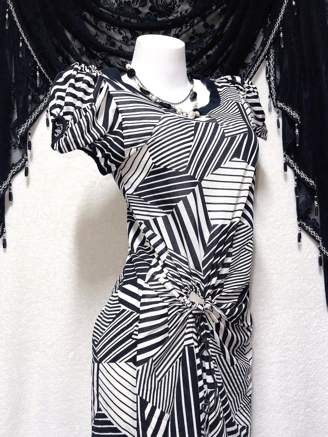 오네갸루 히메 기하학패턴 매듭셔링 퍼프숄더 미니원피스 아게하 헤이세이 상품이미지4