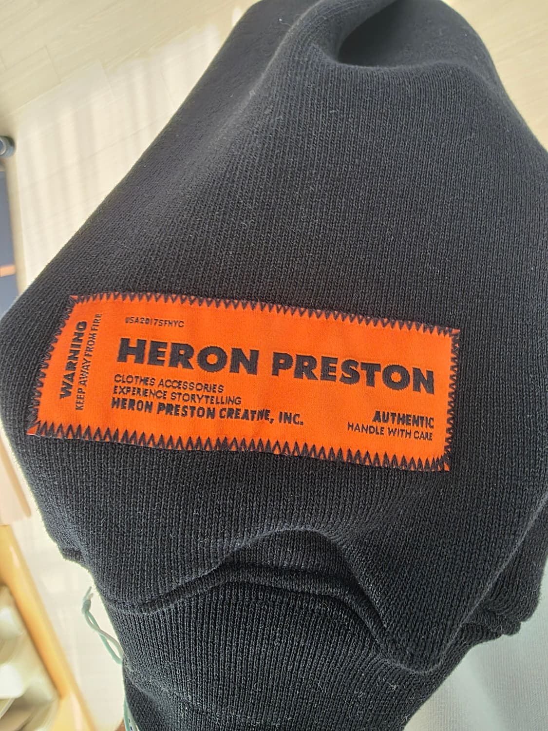 헤론프레스톤 후드티 상품이미지3