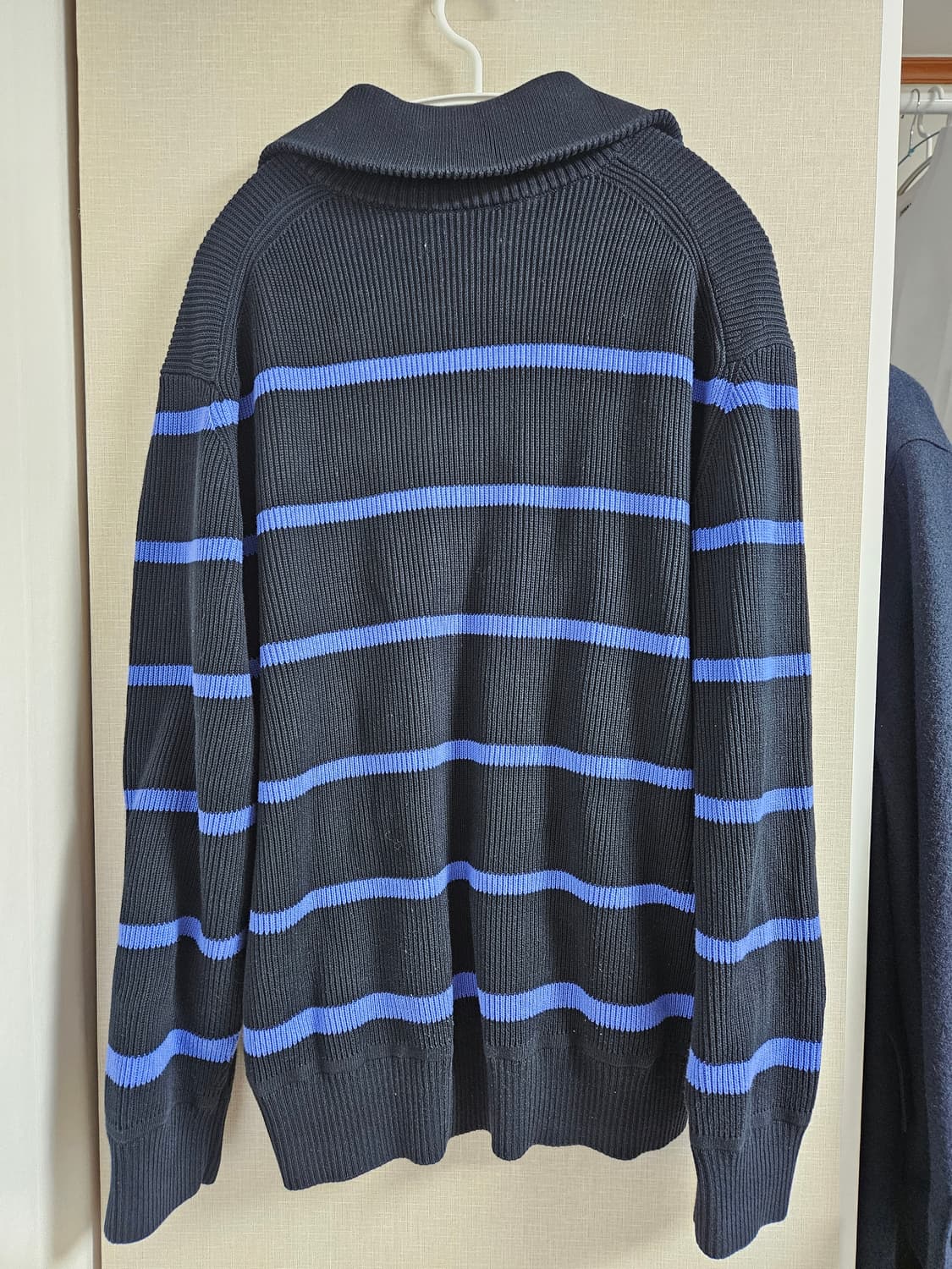 COS 릴랙스드 핏 하프 집업 점퍼 M 상품이미지3