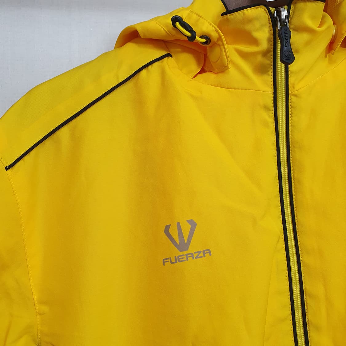 훼르자 옐로우 바람막이 트레이닝복 남성용 100사이즈 상품이미지2