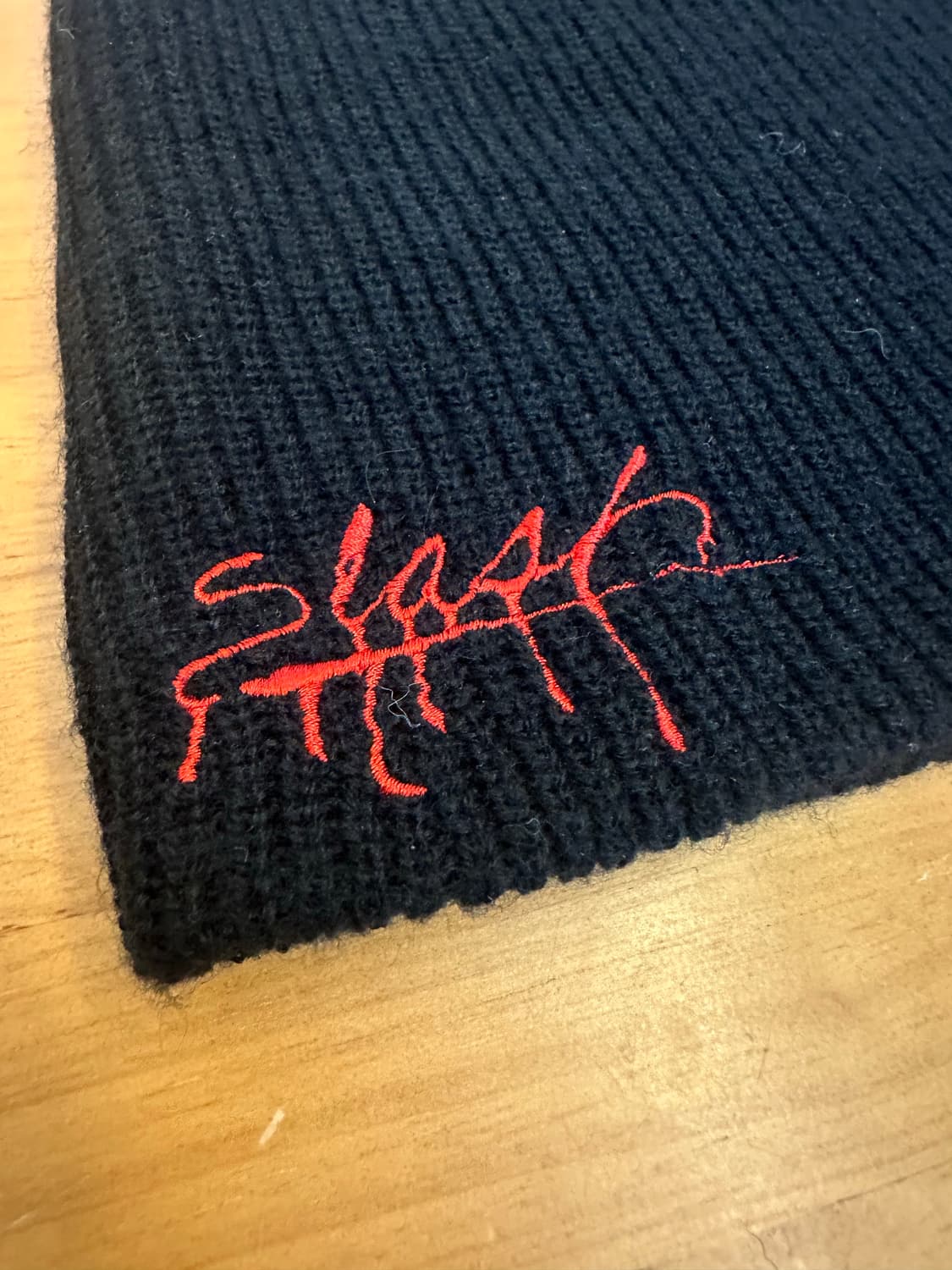 언더커버 slash 슬래쉬 비니 상품이미지1
