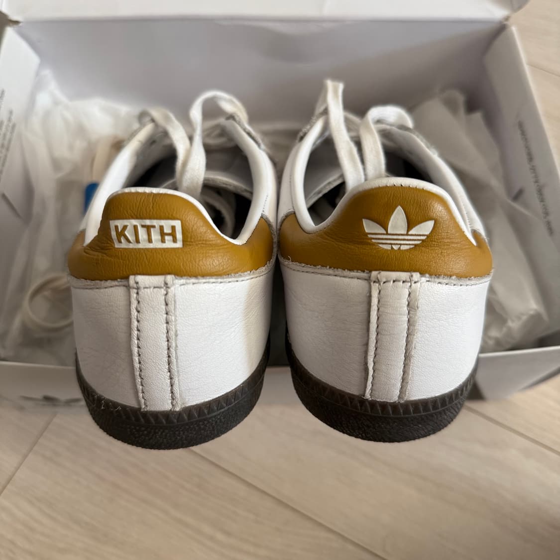 아디다스 x 키스 삼바 상품이미지3