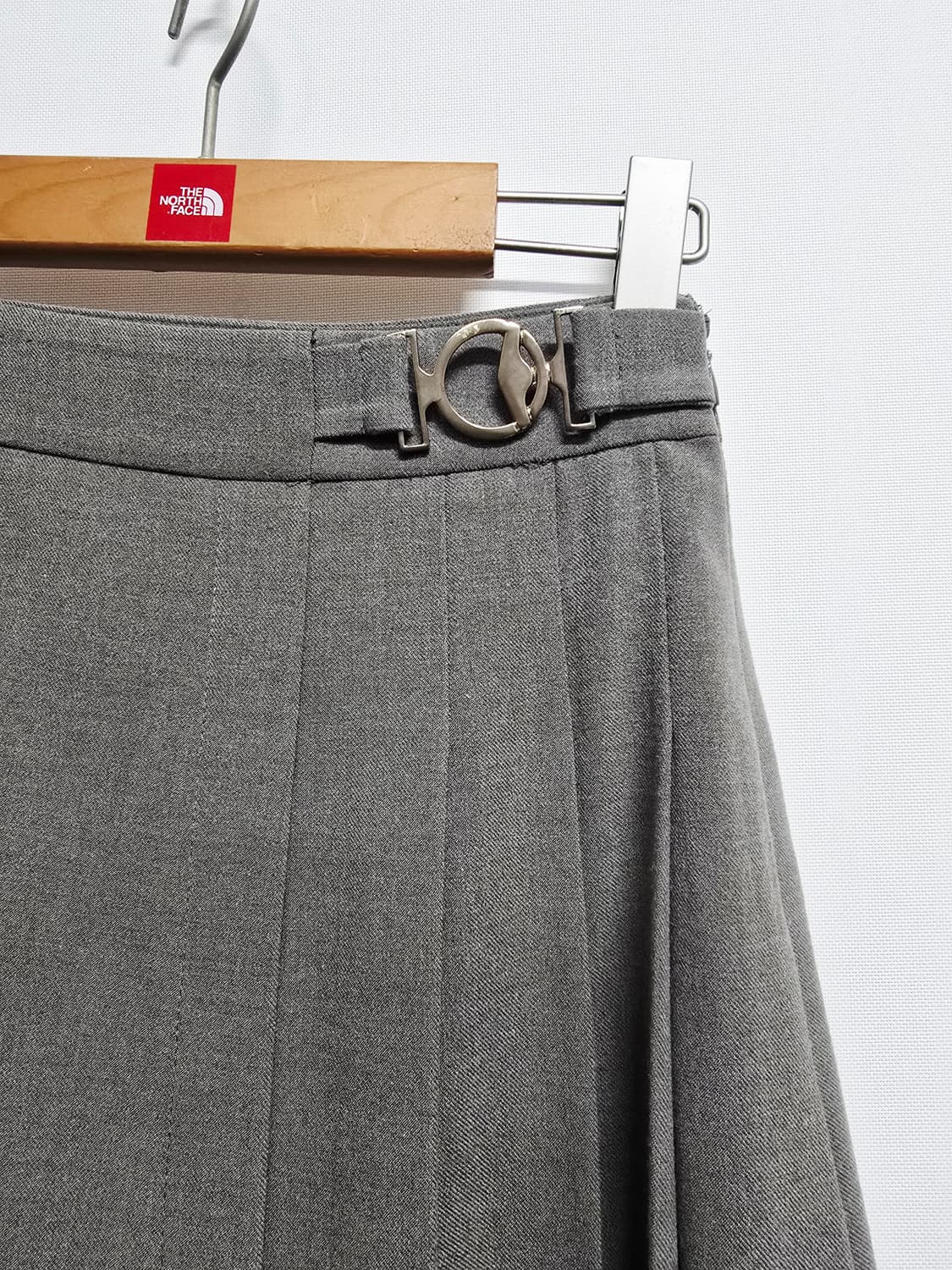 ENC 페라가모 스타일 그레이  스커트 상품이미지1