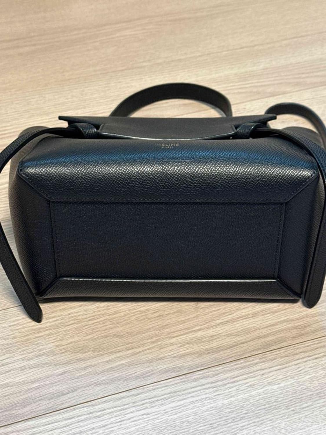 셀린느 벨트백 나노 블랙 상품이미지7