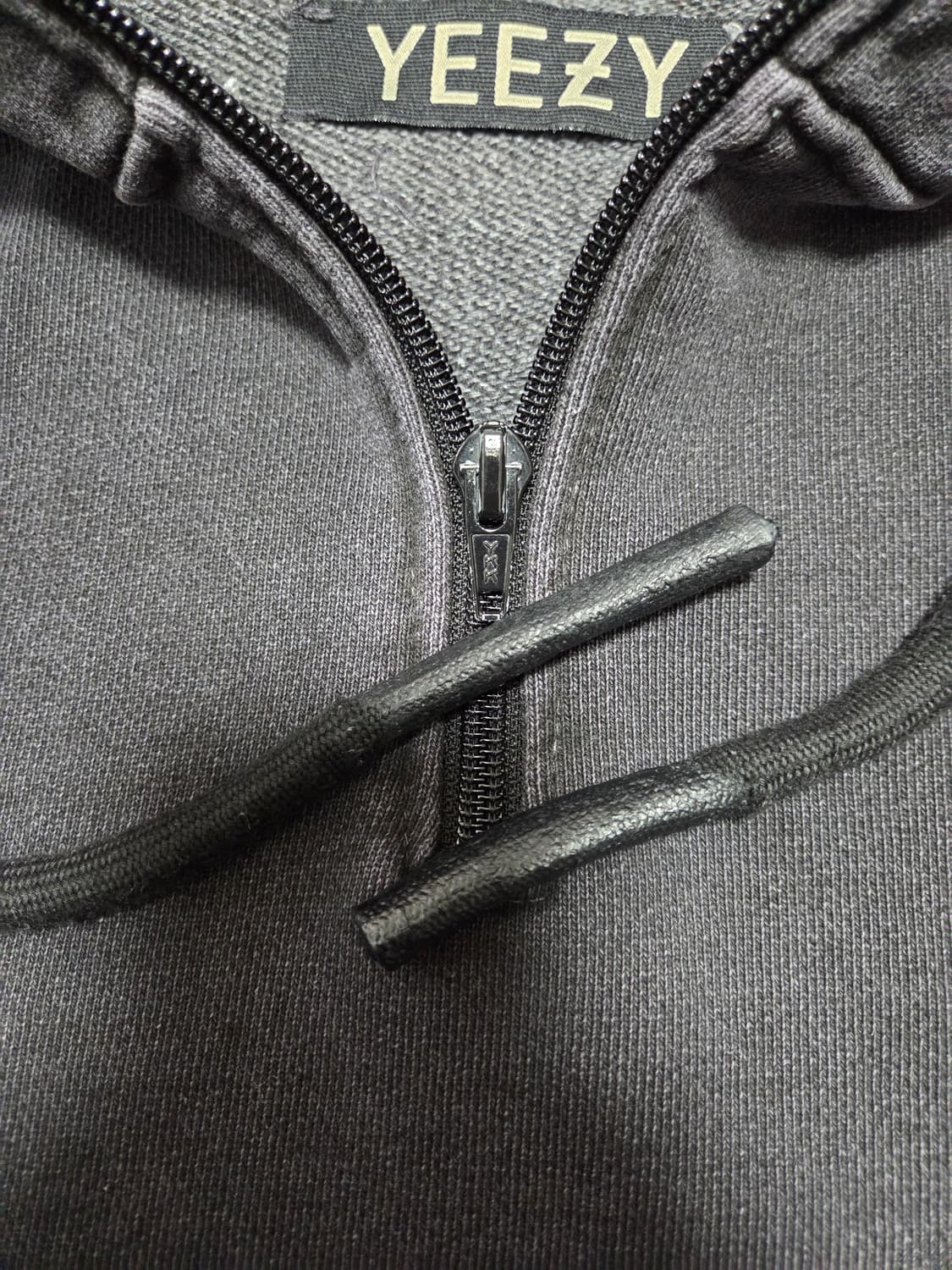 이지 시즌1 하프 집업 캐비어 후디 상품이미지7