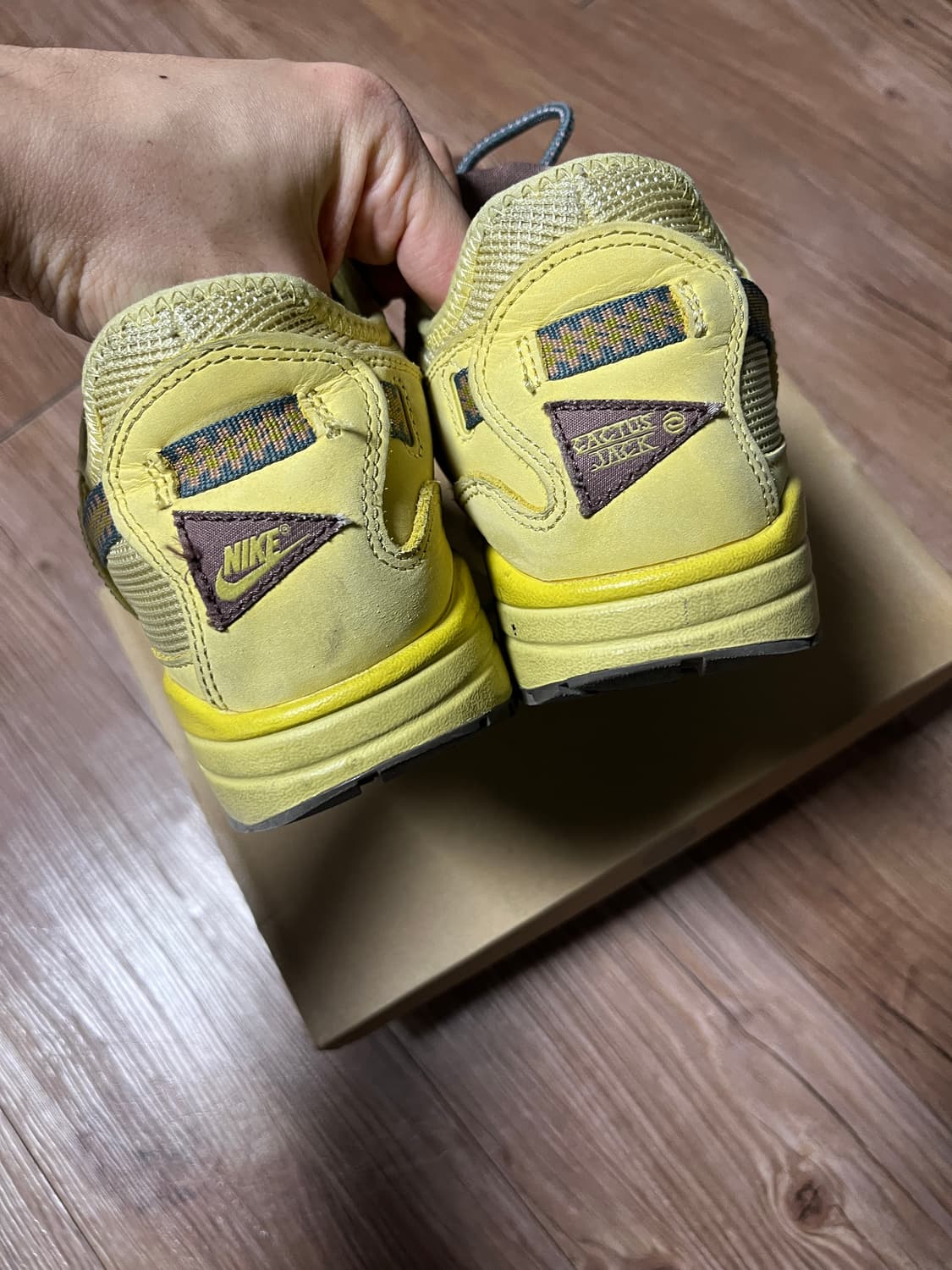 트래비스 스캇 에어맥스 280 상품이미지2