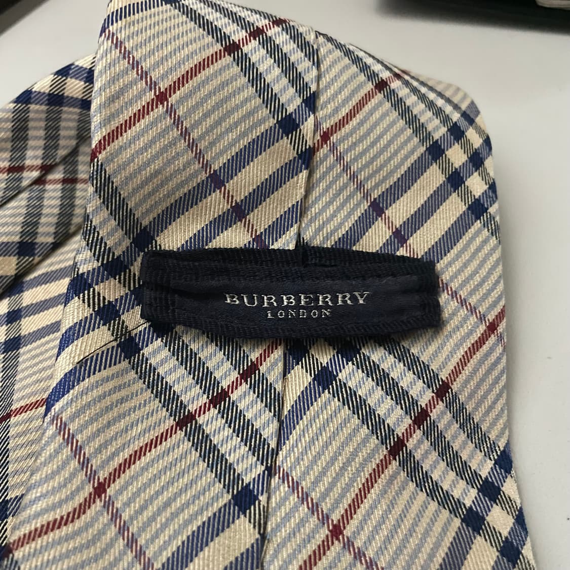 Burberry 버버리 넥타이 made italy 상품이미지4