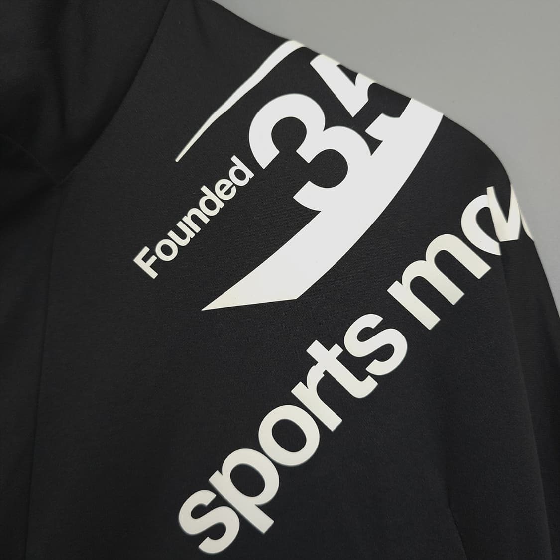 데상트 DESCENTE 스포츠로고 폴리 집업 자켓 105 상품이미지3