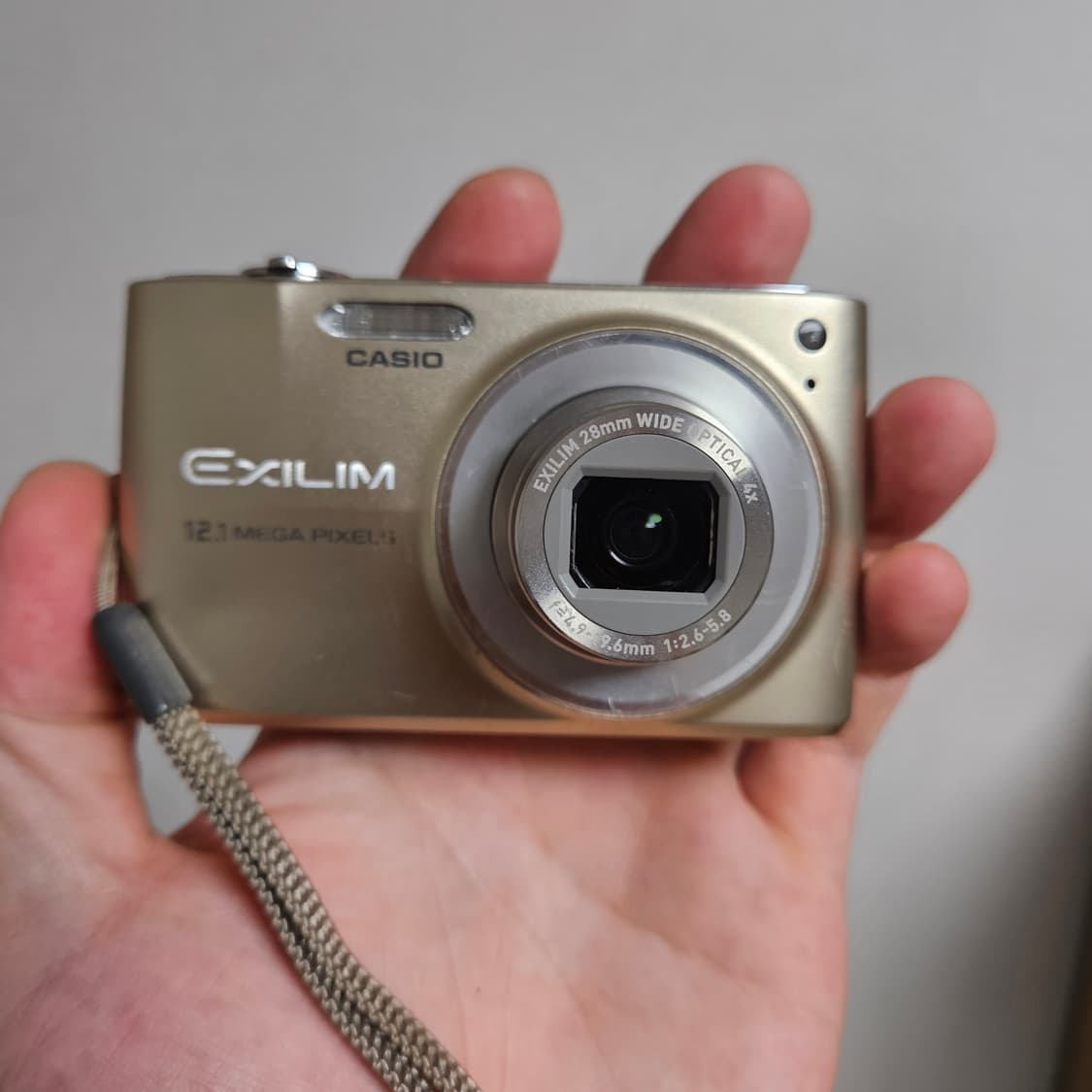 [태연 방지민 디카] 카시오 엑슬림 EX-Z400 골드 빈티지 디카 상품이미지2