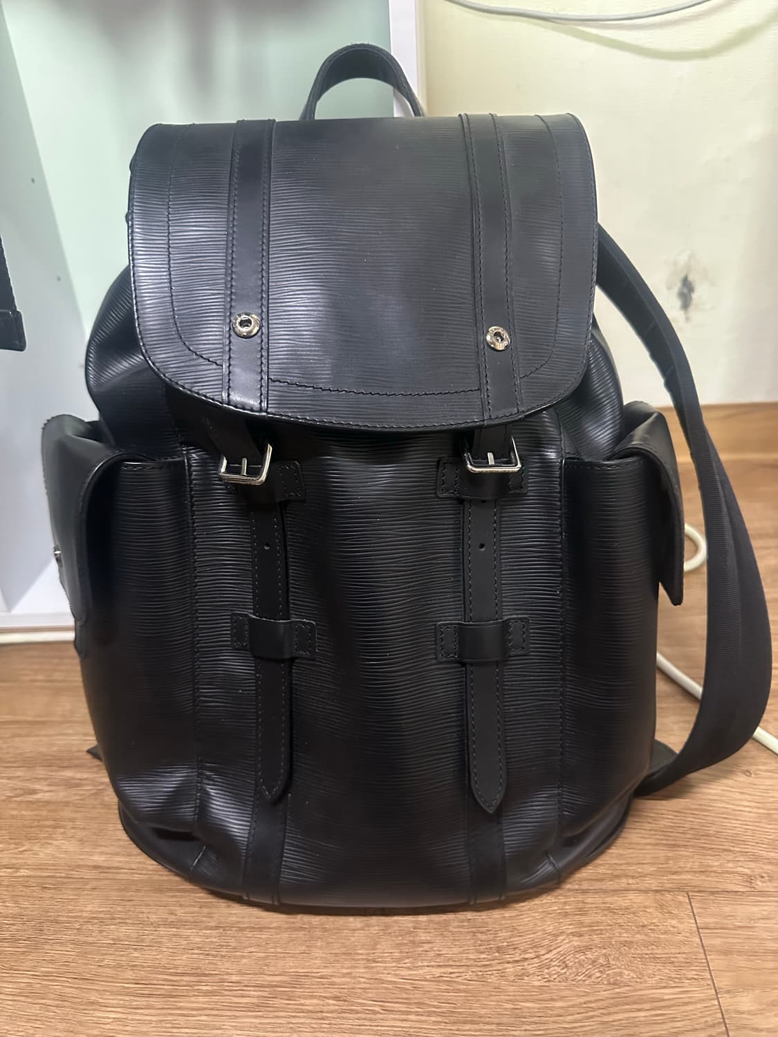 루이비통 에피 크리스토퍼 백팩 상품이미지1