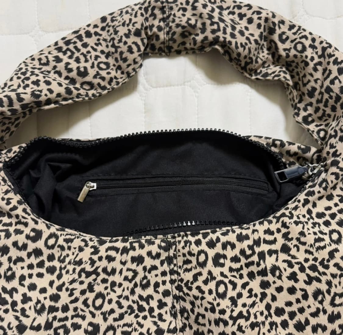 상태최상) 레오파드 숄더백 상품이미지3