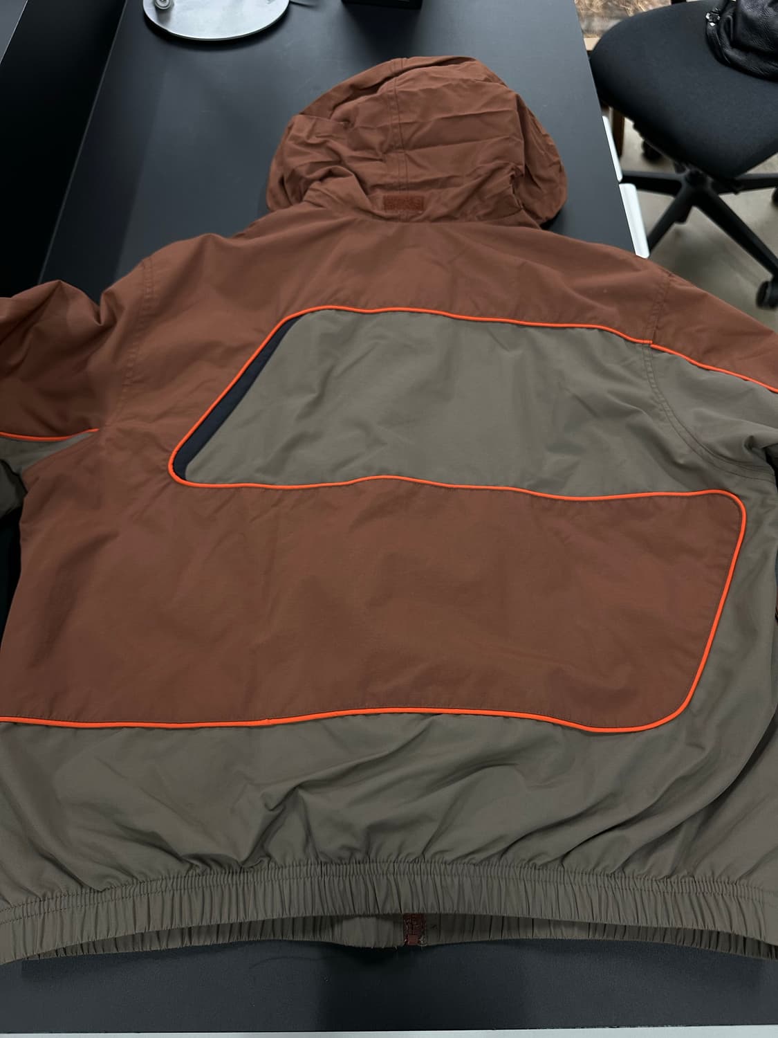 슈프림 21FW S 패널드 트랙자켓 브라운  상품이미지7