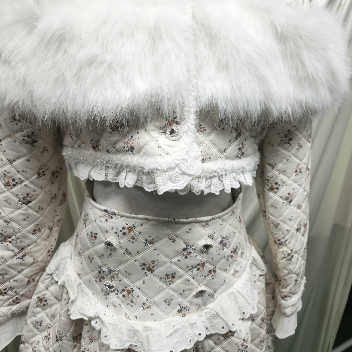 “아이보리 퀼팅 셋업🤍 퍼트리밍 러블리 투피스(존예핏)” 상품이미지3