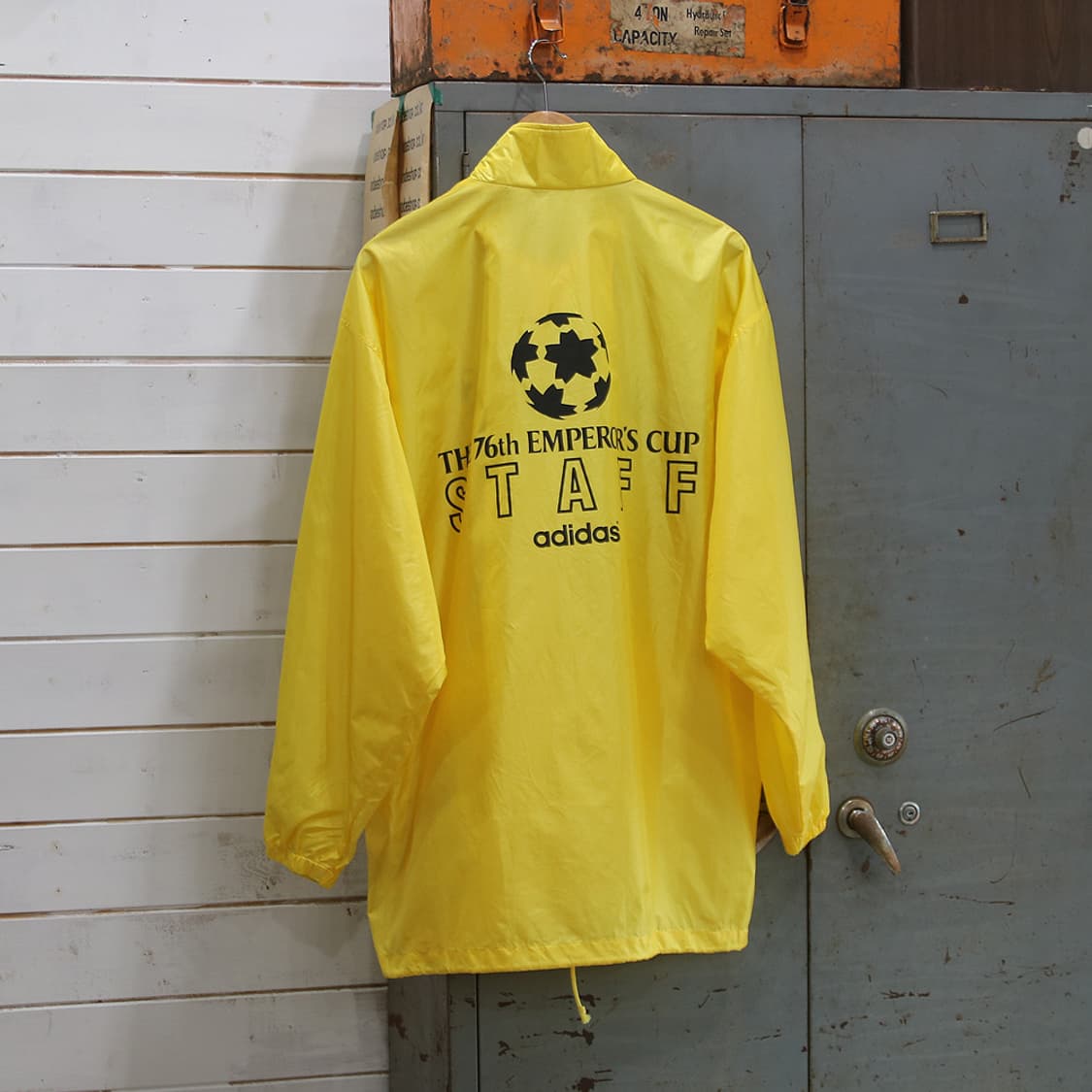 (착용컷) 아디다스 바람막이 자켓 (남성용 110) 상품이미지2