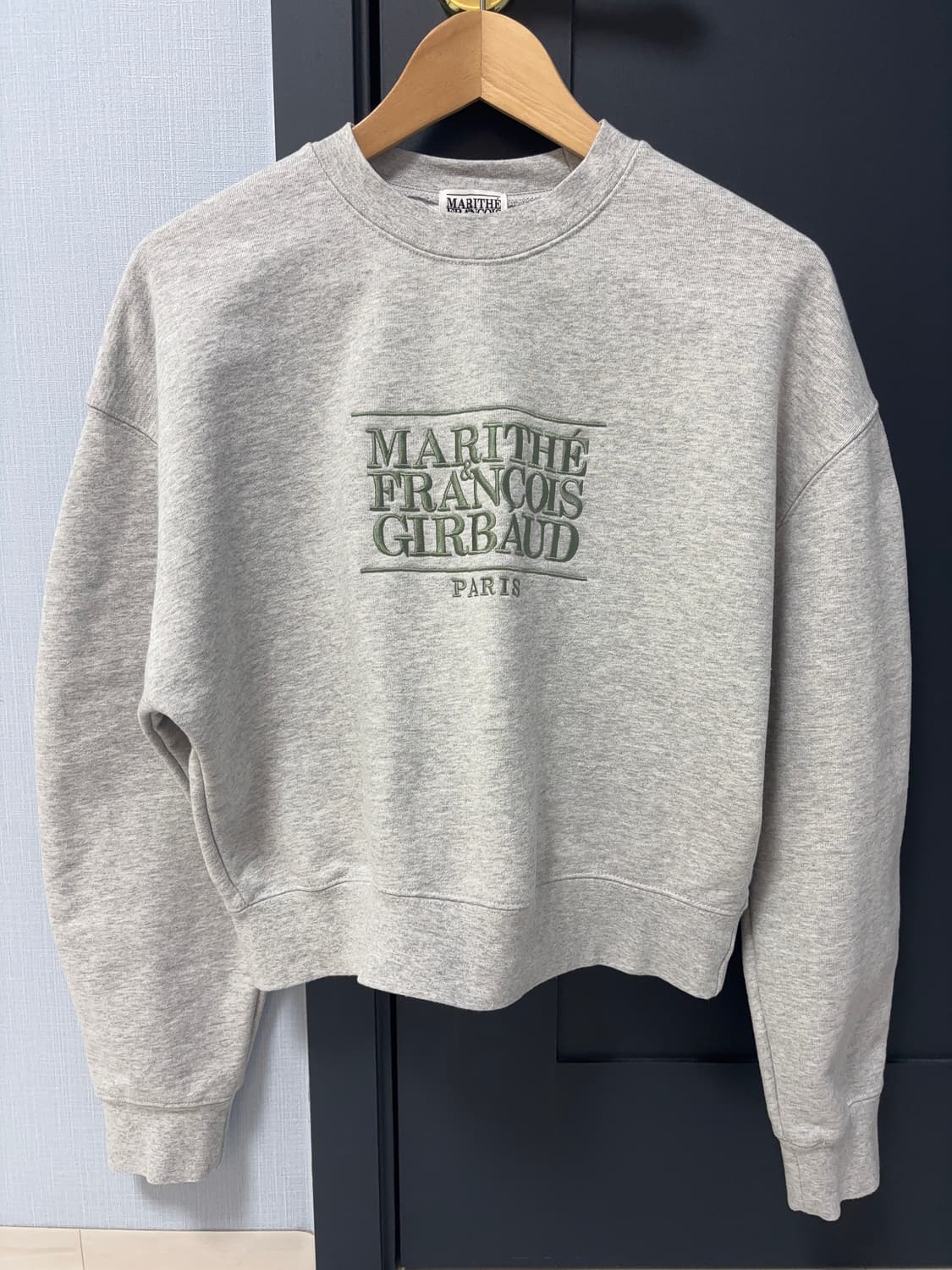 마리떼프랑소와저버 크롭스웻셔츠 그레이M 상품이미지3