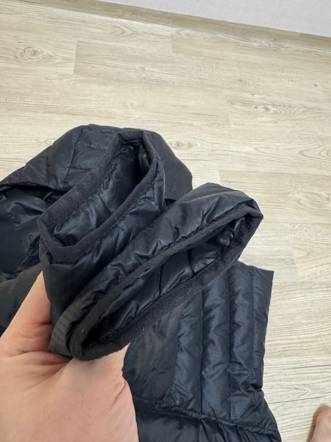 L 파타고니아 다운스웨터 후디 블랙 상품이미지5