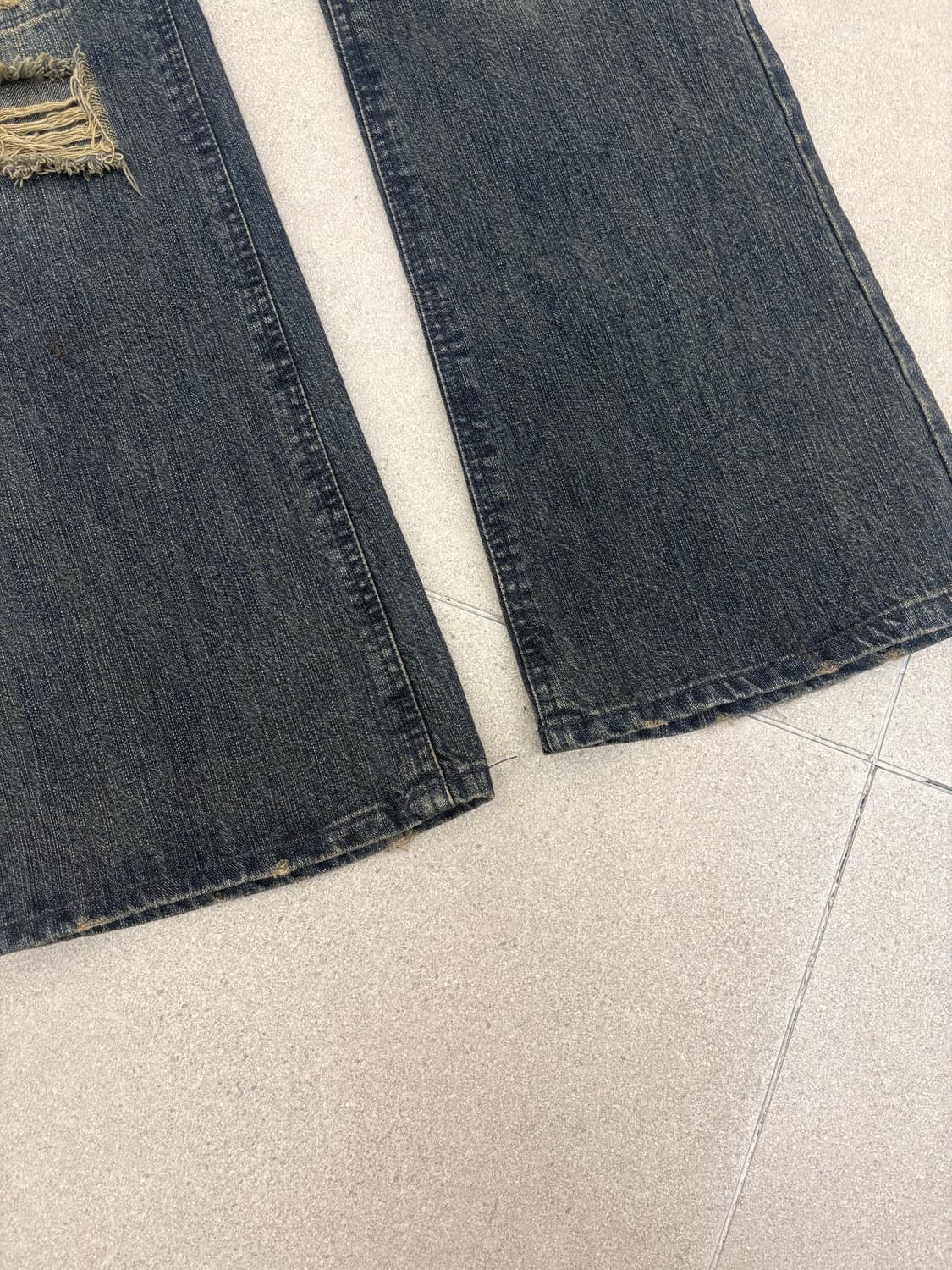 데미지 워싱 패치 데님 팬츠 상품이미지4