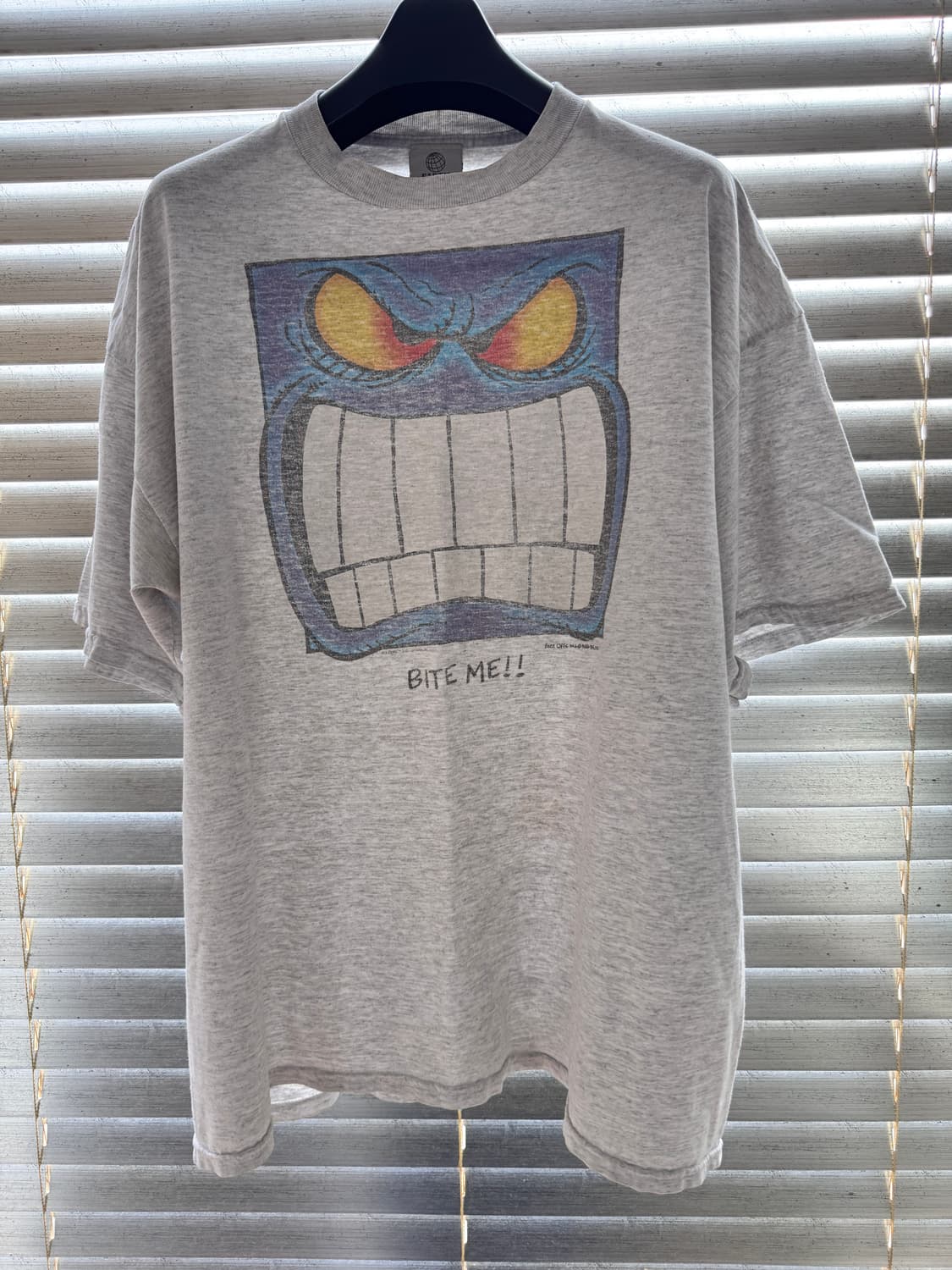 [XXL] 90s Face Offs 'Bite me!' T-shirt 상품이미지1
