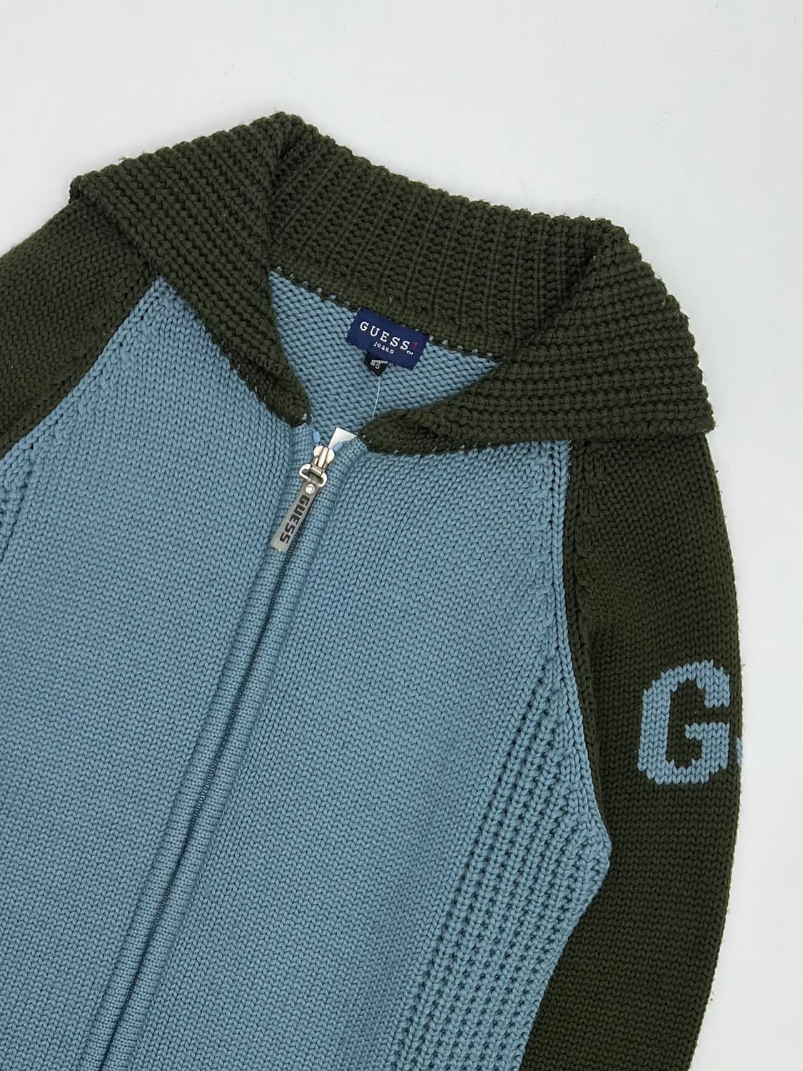 게스 배색 니트집업 상품이미지2