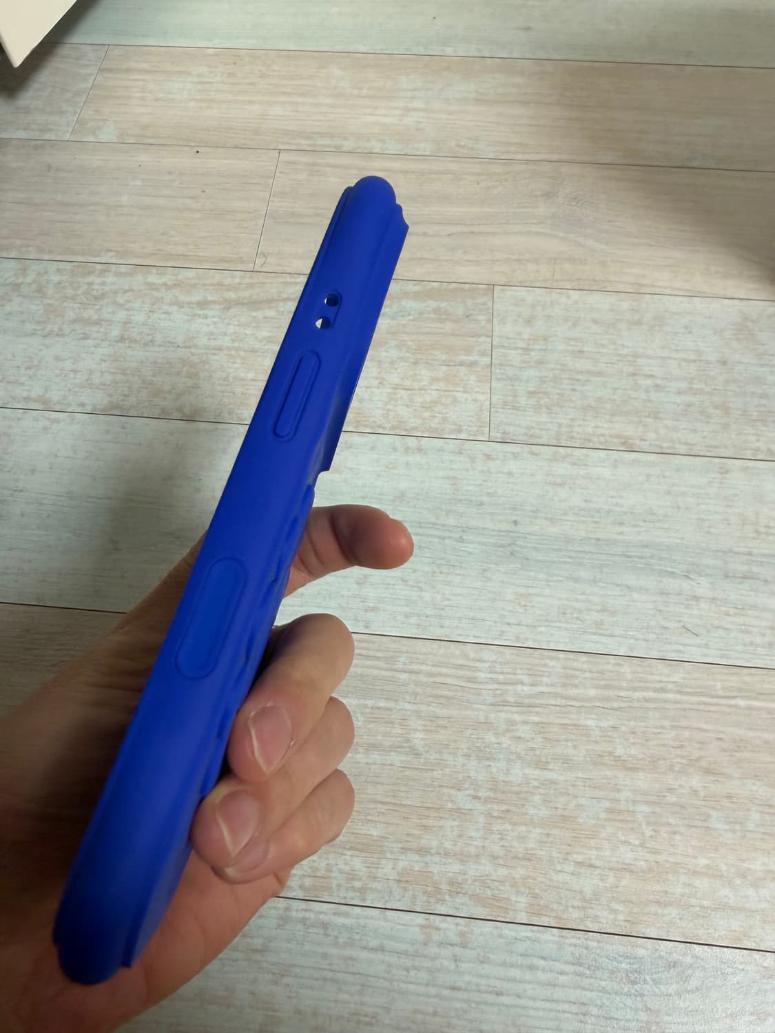 아이폰17프로 케이스티파이 무라카미 케이스 판매 상품이미지4