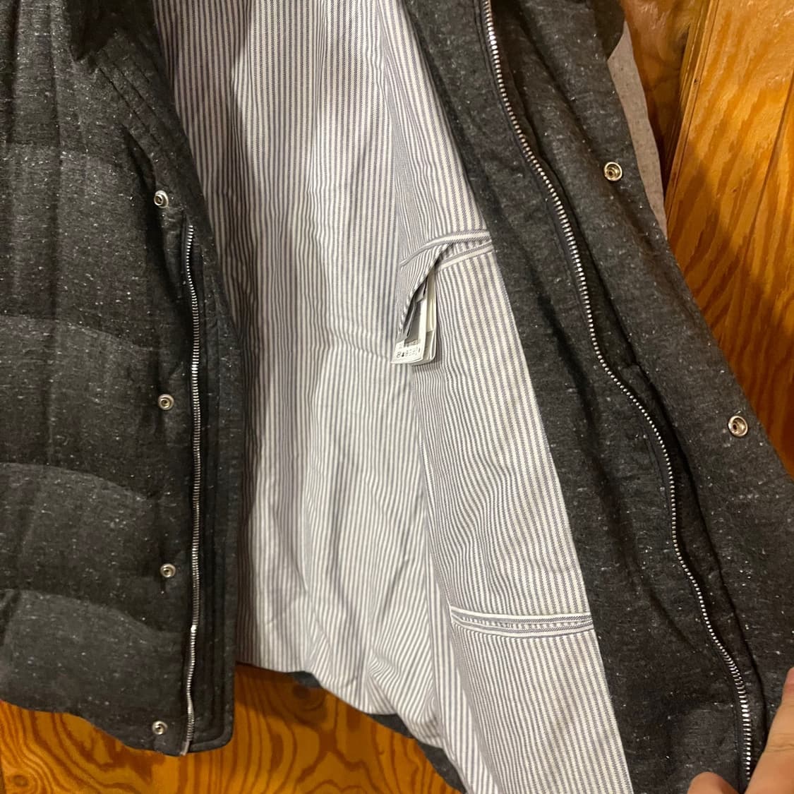 몽클레어 감마블루 패딩 판매 합니다 상품이미지4