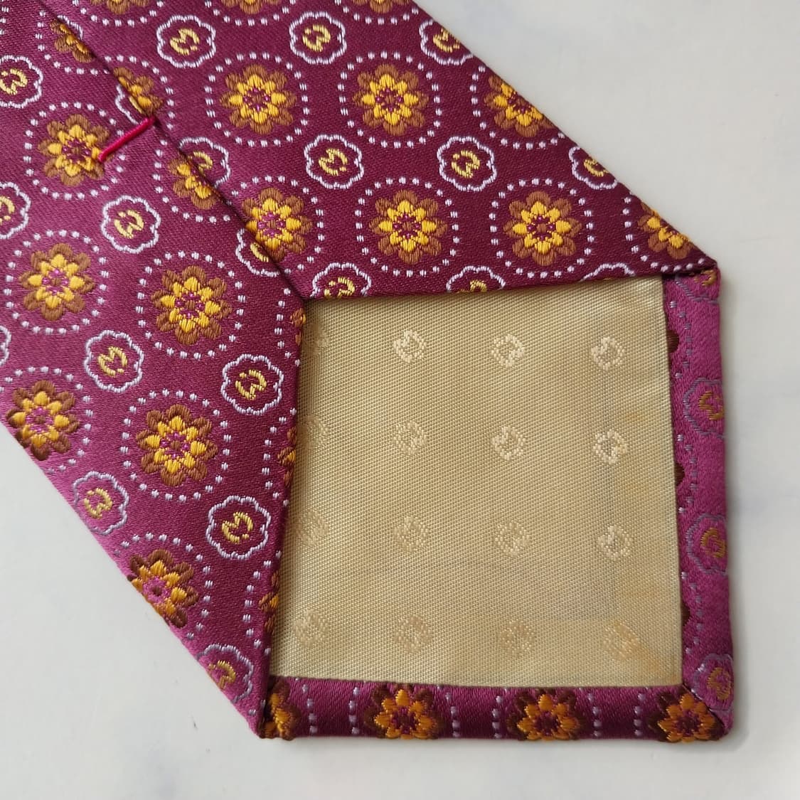 밀라숀 실크 핑크 플로럴 자수 넥타이 9.2cm A+등급 K2109
 상품이미지7