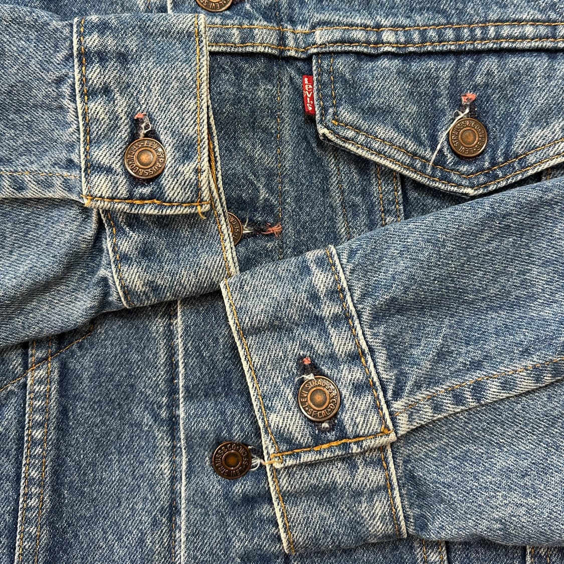 90s USA 리바이스 70506-0217 데님 트러커 자켓 40 상품이미지5
