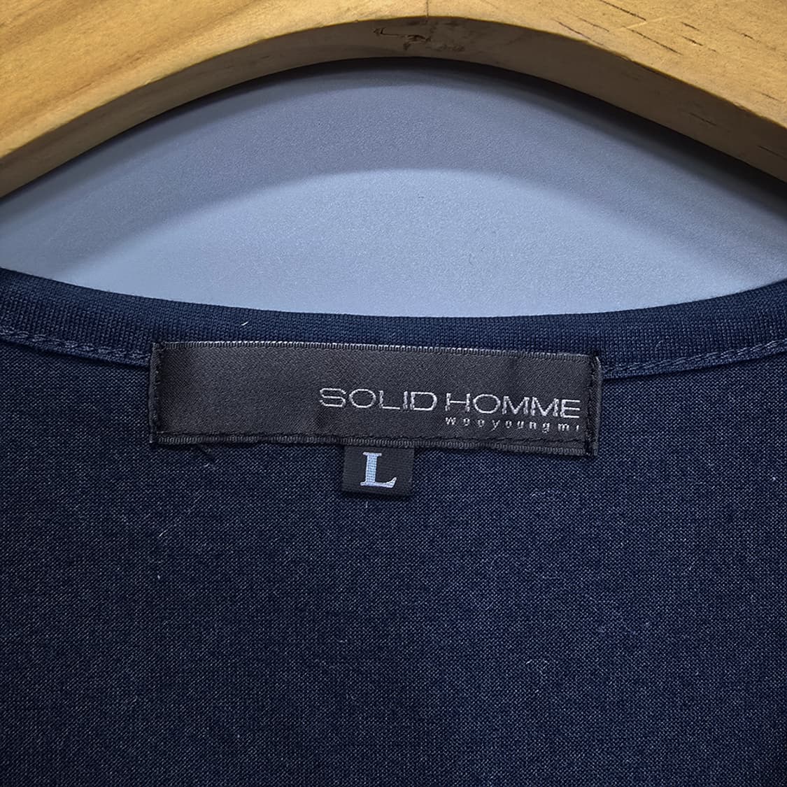 솔리드옴므 도트 그래픽 브이넥 반팔티 L 상품이미지5