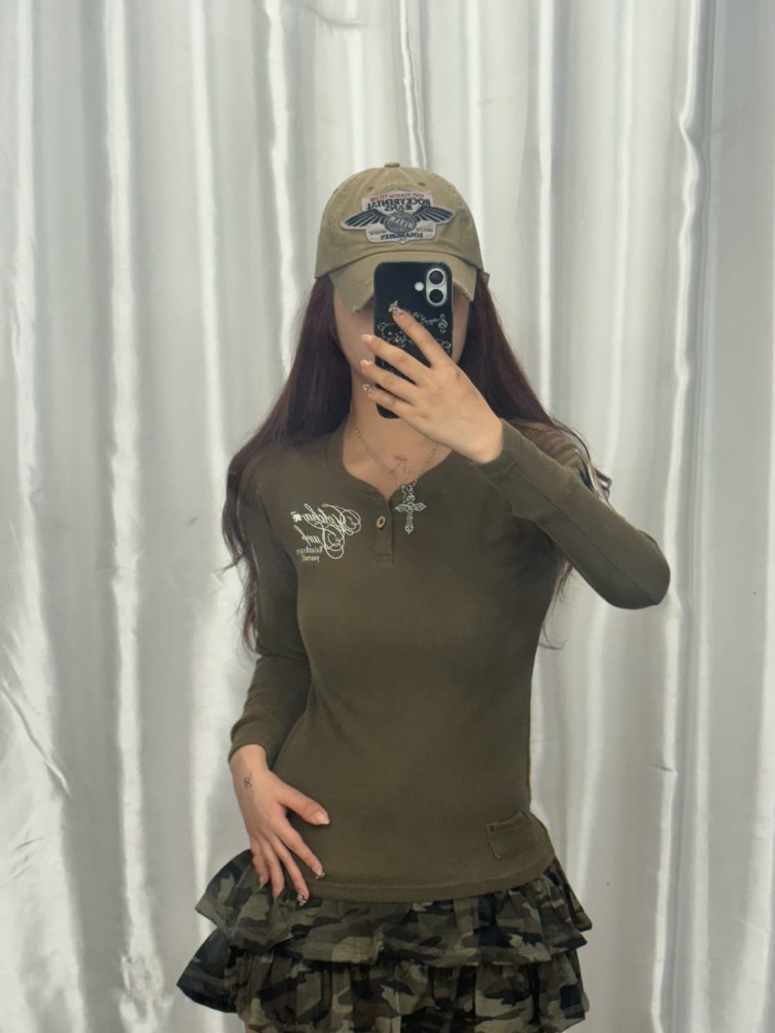 Khaki Back Printed Long Sleeve 상품이미지2