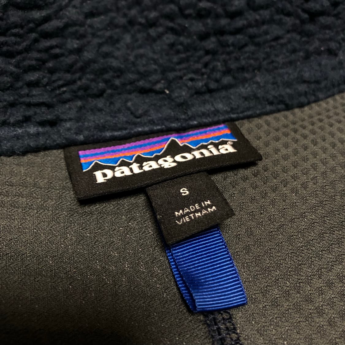 파타고니아 후리스 자켓 레트로 남여공용 네이비 상품이미지5