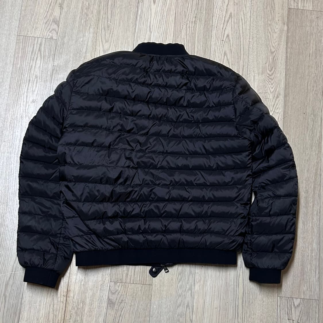 몽클레어 경량패딩 3사이즈 100 상품이미지2