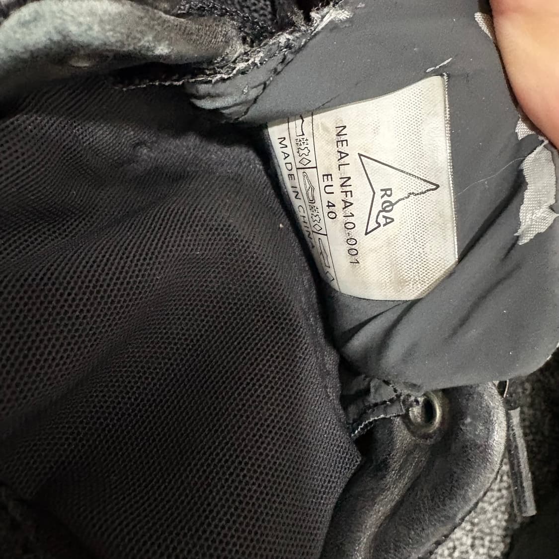 로아 하이킹 닐 250 EU40 블랙 상품이미지3