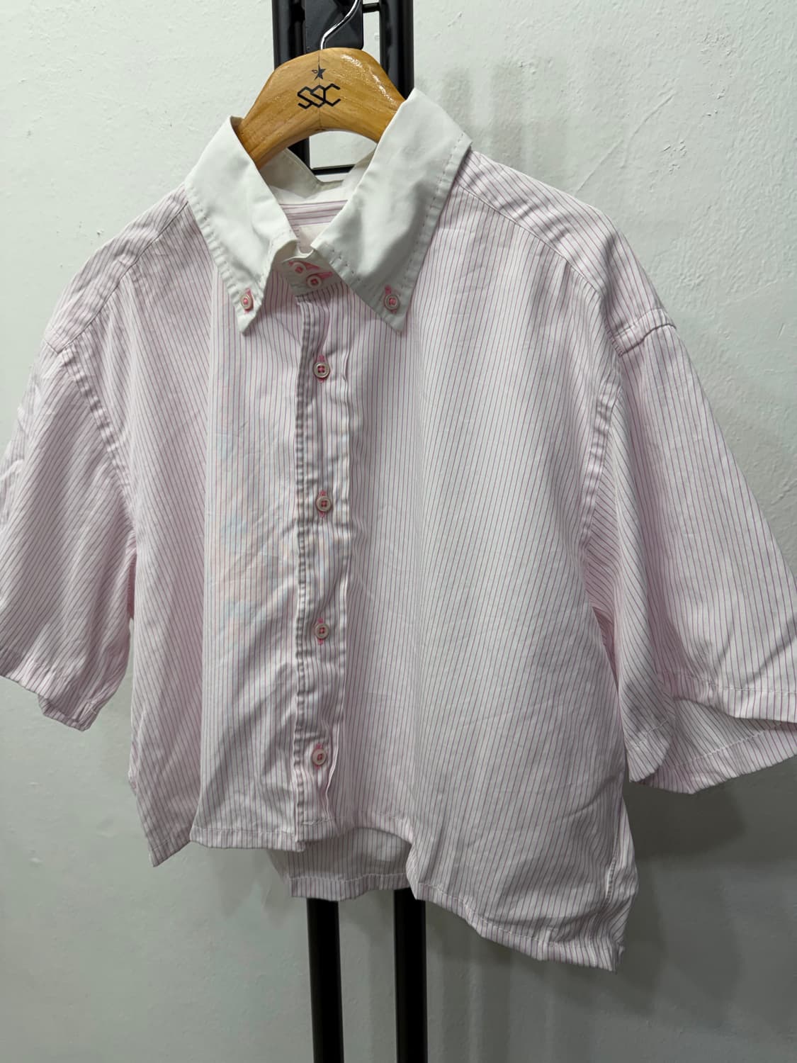 정품) 랑방 한섬 오버핏 크롭 스트라이프 셔츠  상품이미지3